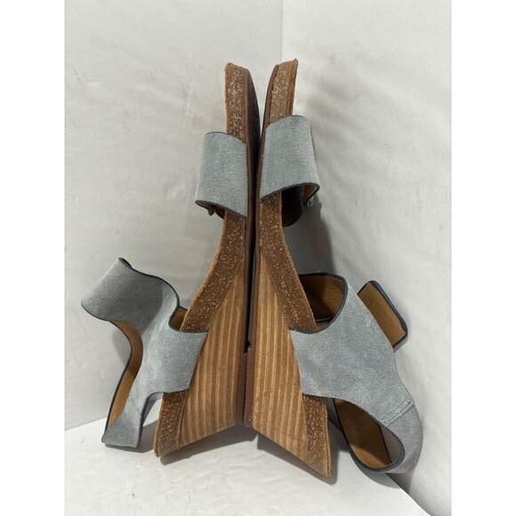 SOFFT Vaden Wedges CHAMBRAY COLOR Sandal size 8.5 Blue - Picture 5 of 7